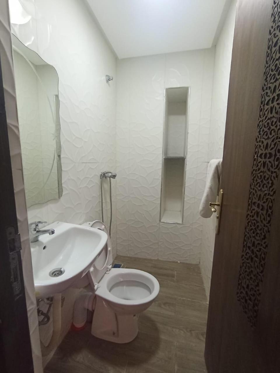 الرباط Hotel Meuble Parisien المظهر الخارجي الصورة